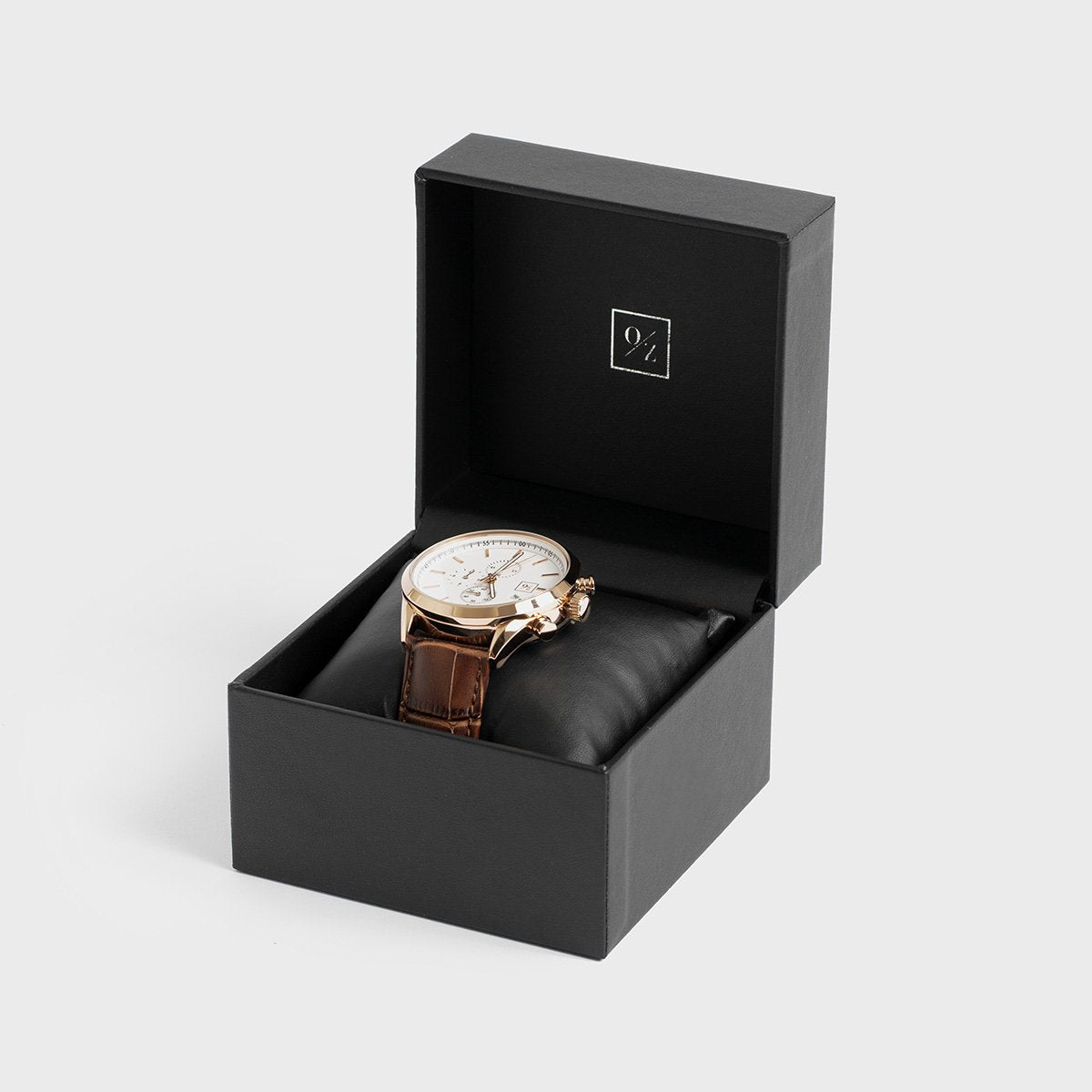 Japanese Quartz Chronograph Watch with Leather Strap – view 7