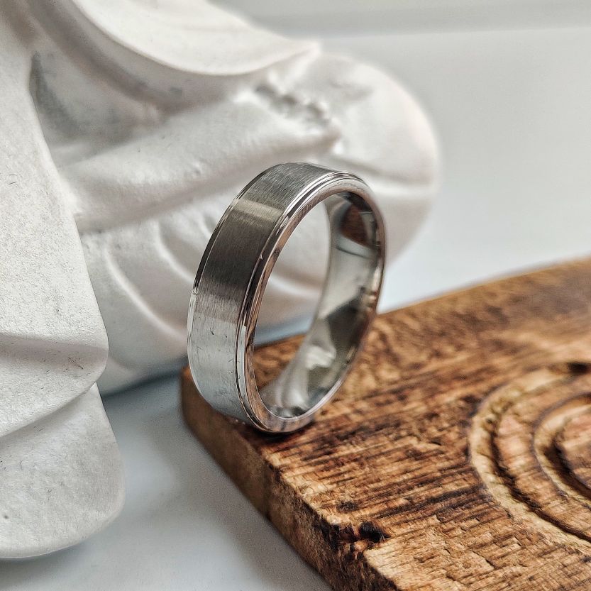Tungsten Carbide Band Ring, 6mm – view 3